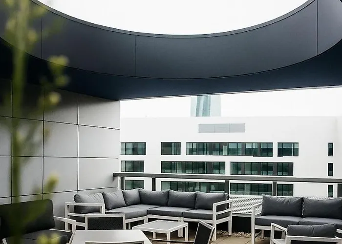 Plaza & Living Frankfurt Hotel 3*
