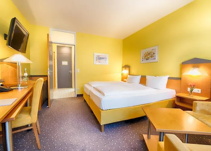 Plaza & Living Frankfurt Hotel